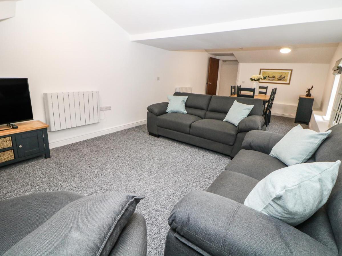 Thorn Heyes Mews Villa Buxton  Exterior photo